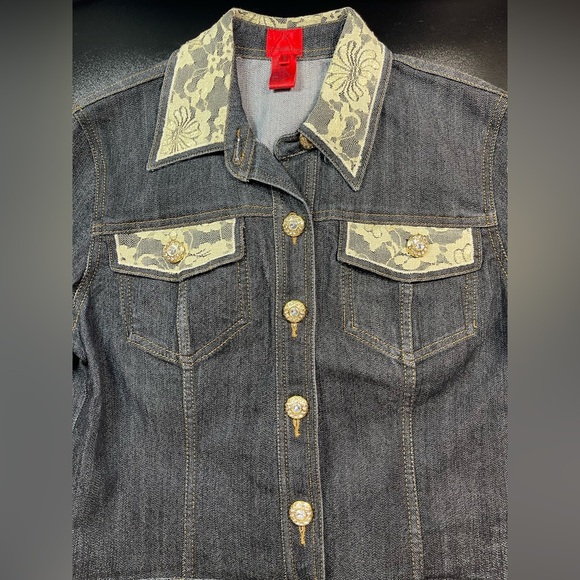 V Cristina Denim Suit-Lace Detail and Jeweled Buttons. - Picture 2 of 16